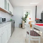 Gorgeous In Lisicic Holiday home *